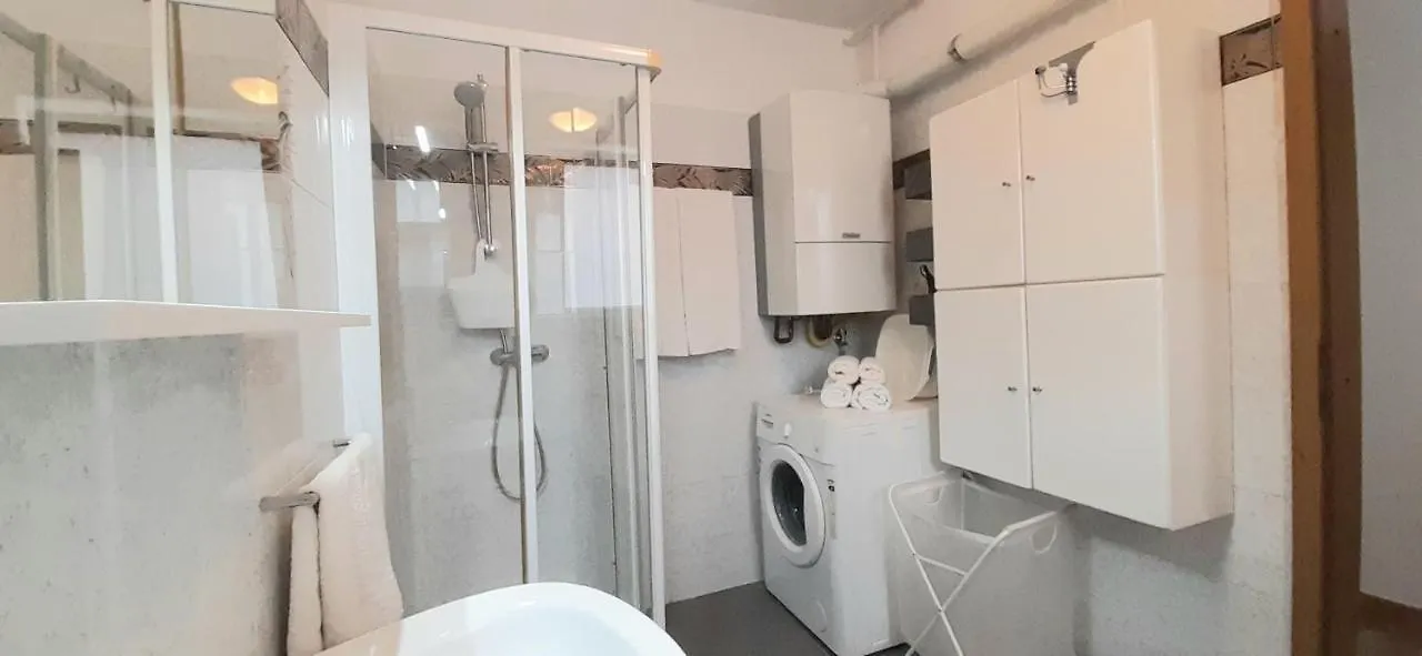 Apartment Monte Zaro Πούλα